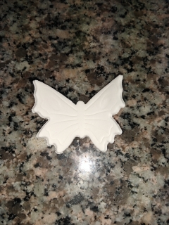 Motýľ stredný Biely 4x3 cm , 3 ks/bal
