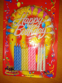 Sviečky +nápis Happy birthday