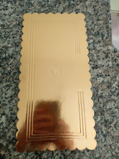 Tortova podložka zlatá 36x47 cm